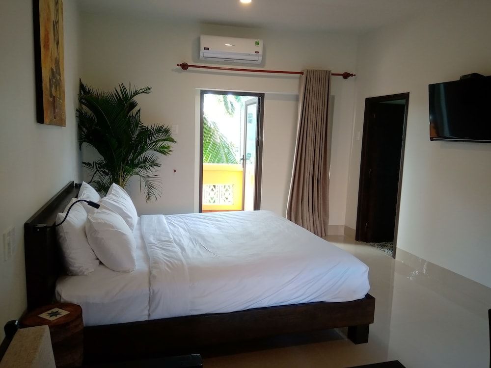 Exclusive Quadruple Room (Not Too Fast)
