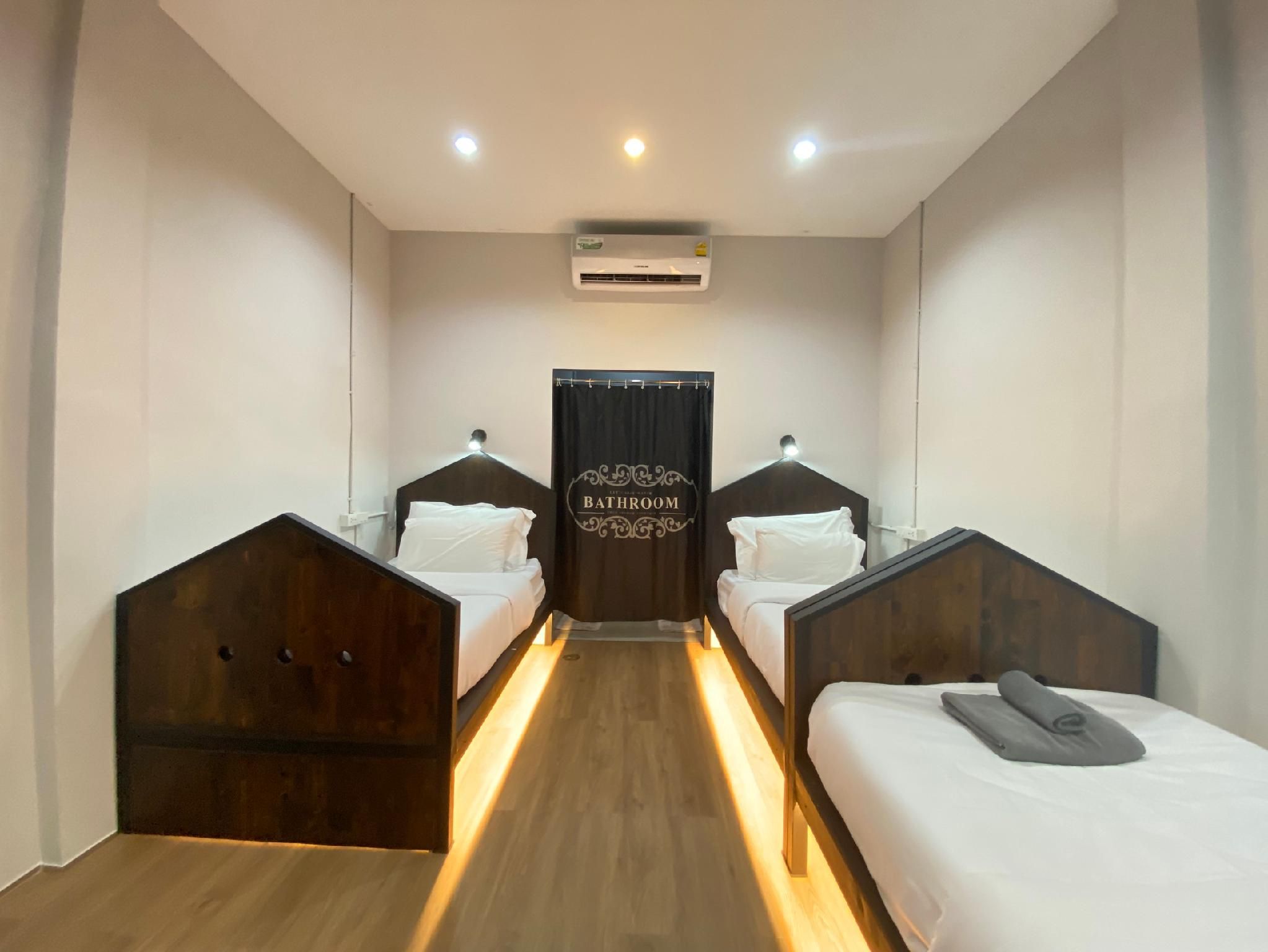 undefined Castle Black Bangkok - Hostel 3