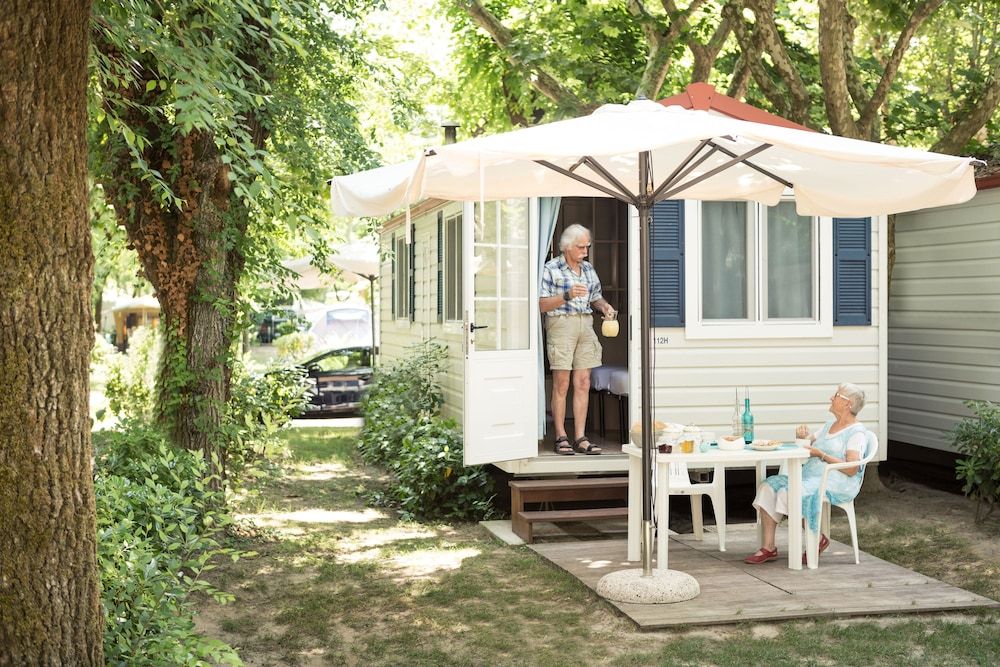 Mobile Home, Multiple Beds