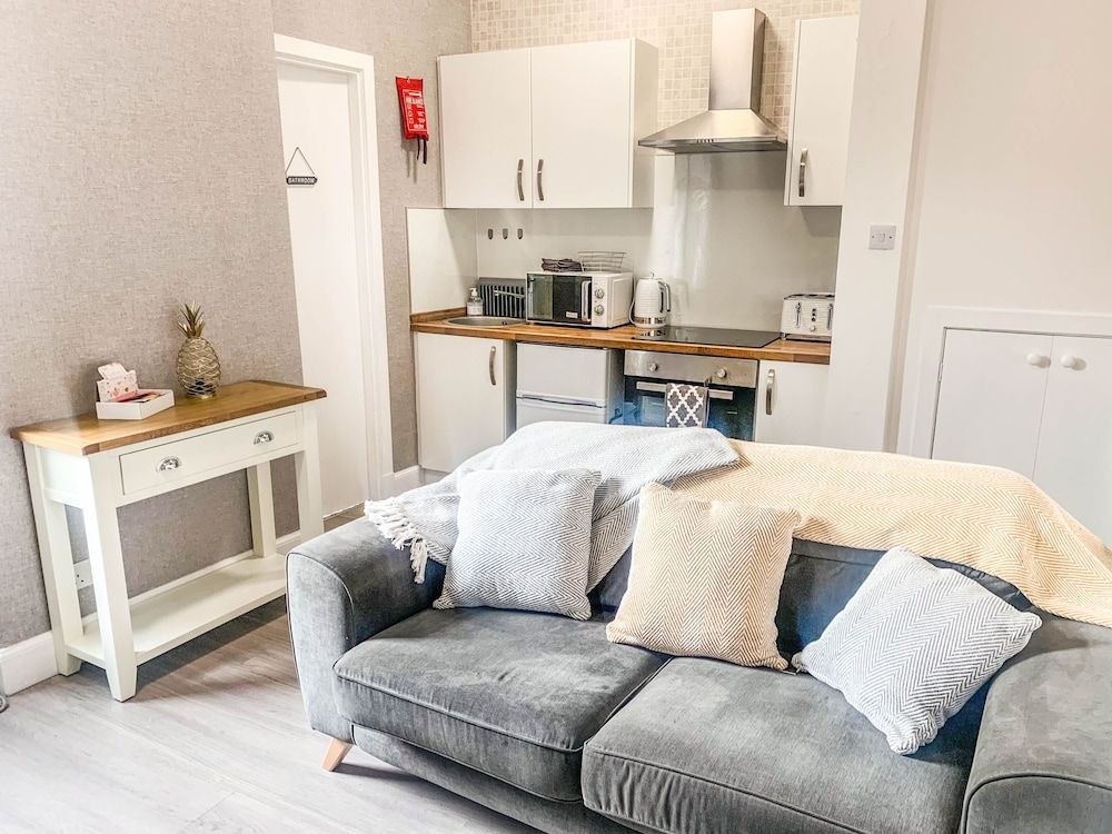 The Rosebery Retreat By The Castle 1-bed Apartment Apartment 23