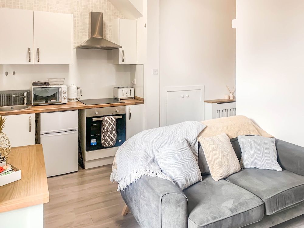 The Rosebery Retreat By The Castle 1-bed Apartment Apartment 16