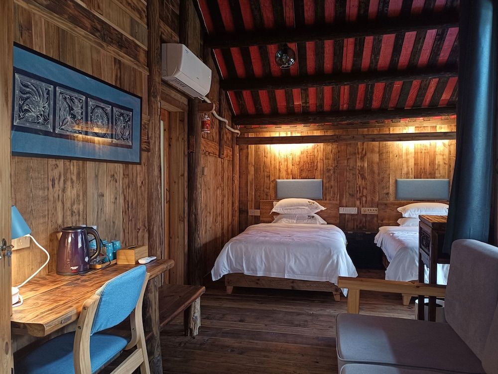 Lost World Sanjiang Traditional Twin Room 3