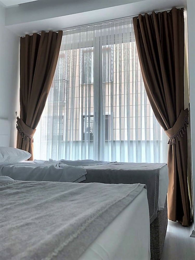 Beyhan Hotel Standard Twin Room, 2 Twin Beds 3