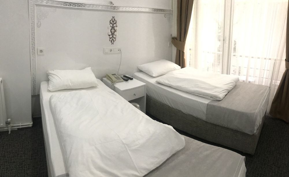 Beyhan Hotel Standard Twin Room, 2 Twin Beds 15
