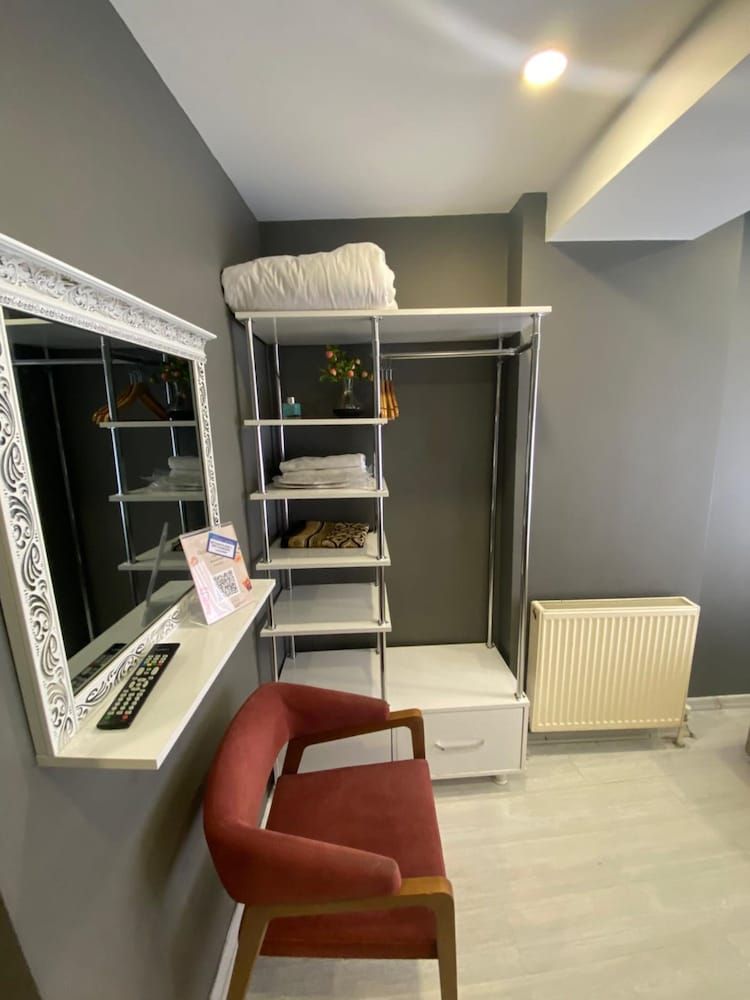 Beyhan Hotel Standard Twin Room, 2 Twin Beds 22