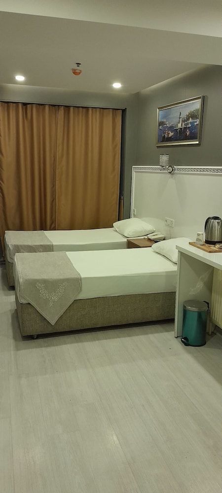 Beyhan Hotel Standard Twin Room, 2 Twin Beds 7