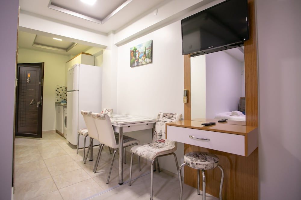 undefined Golden Saray Apart 10