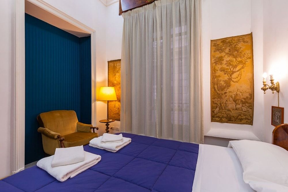 undefined A due passi dal lungomare di Mergellina 6