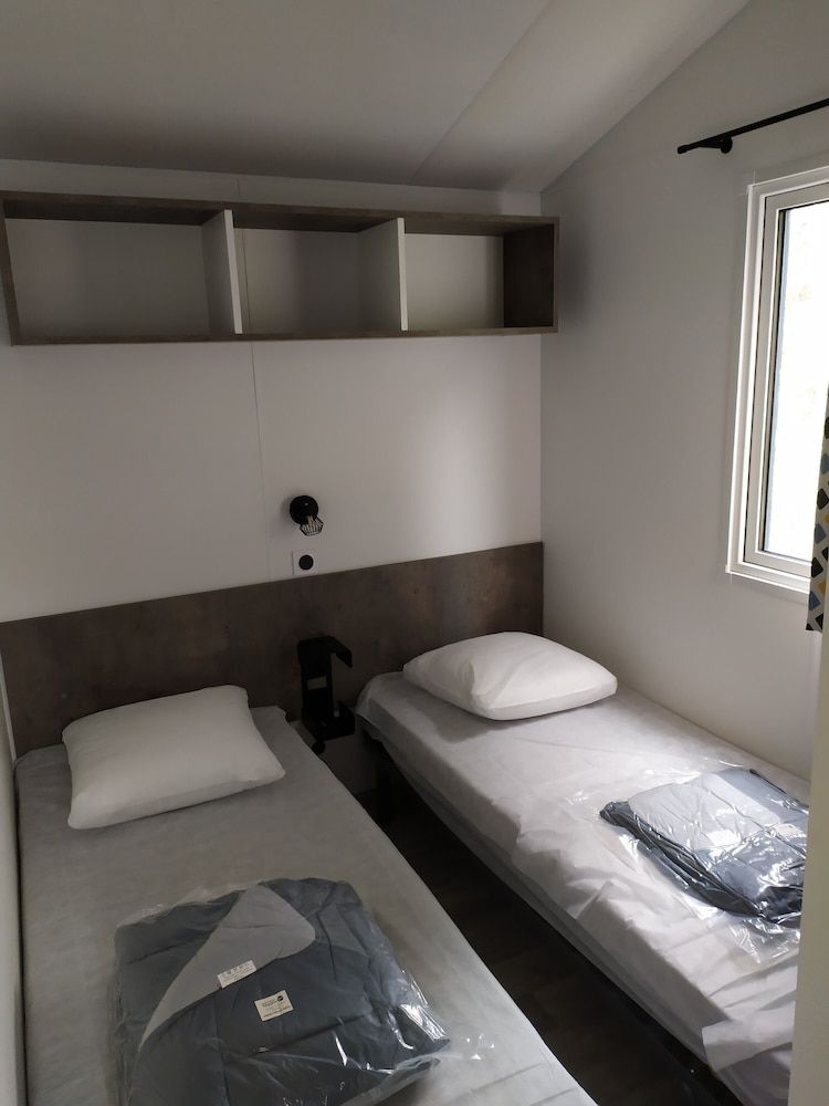 Mobile Home, Terrace (24m2)