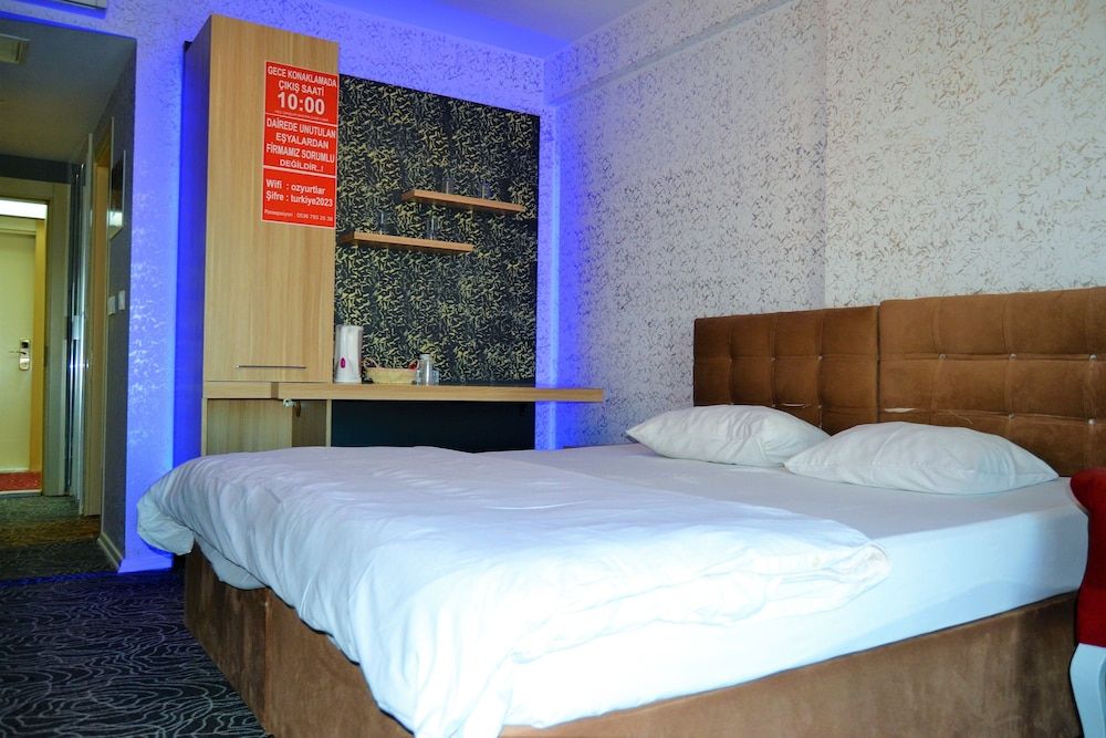 undefined King Apart Suites 7