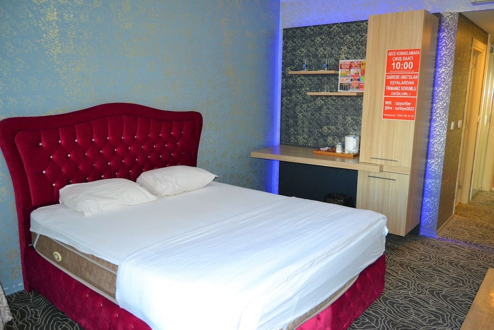 undefined King Apart Suites 2