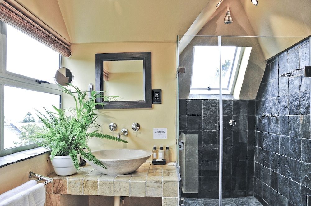 Mandalay Beach B & B Standard Double Room (Upstairs 3) 3