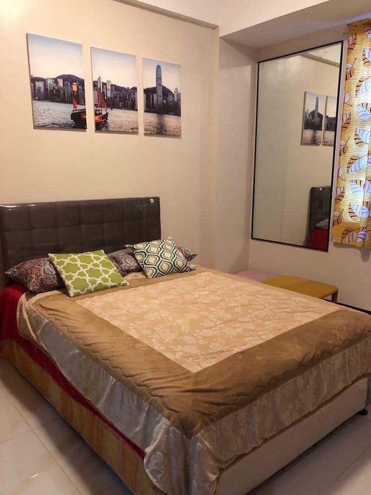 Favila Condotel Unit at 101 Newport Boulevard