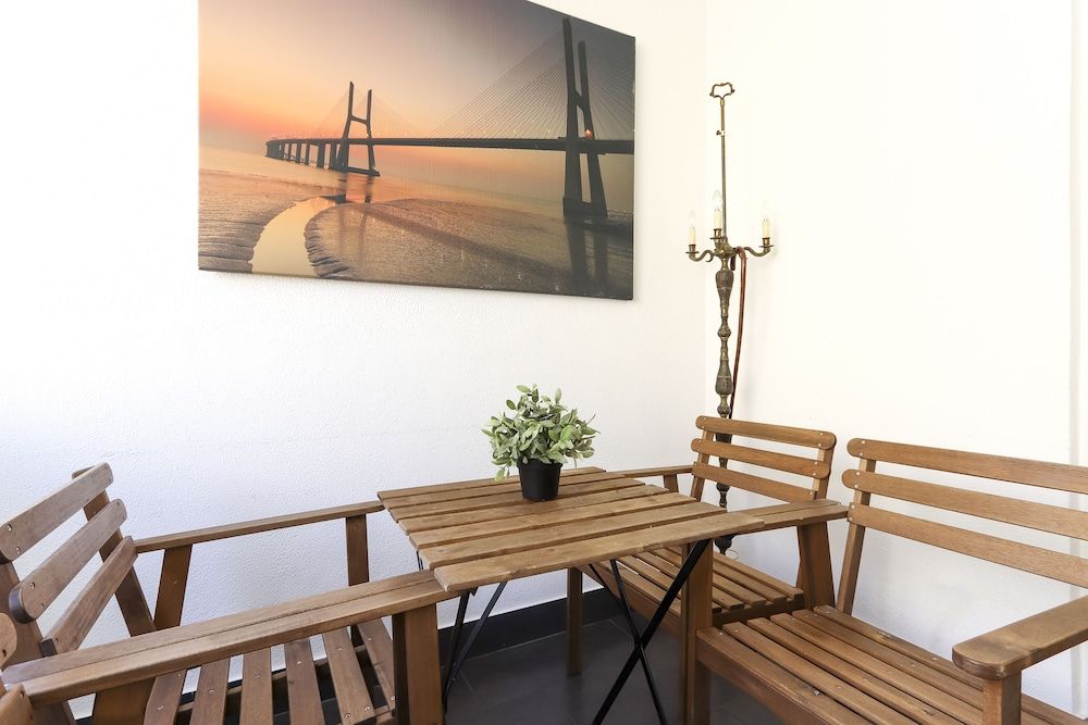 undefined Lisbon Apartments in Anjos 8