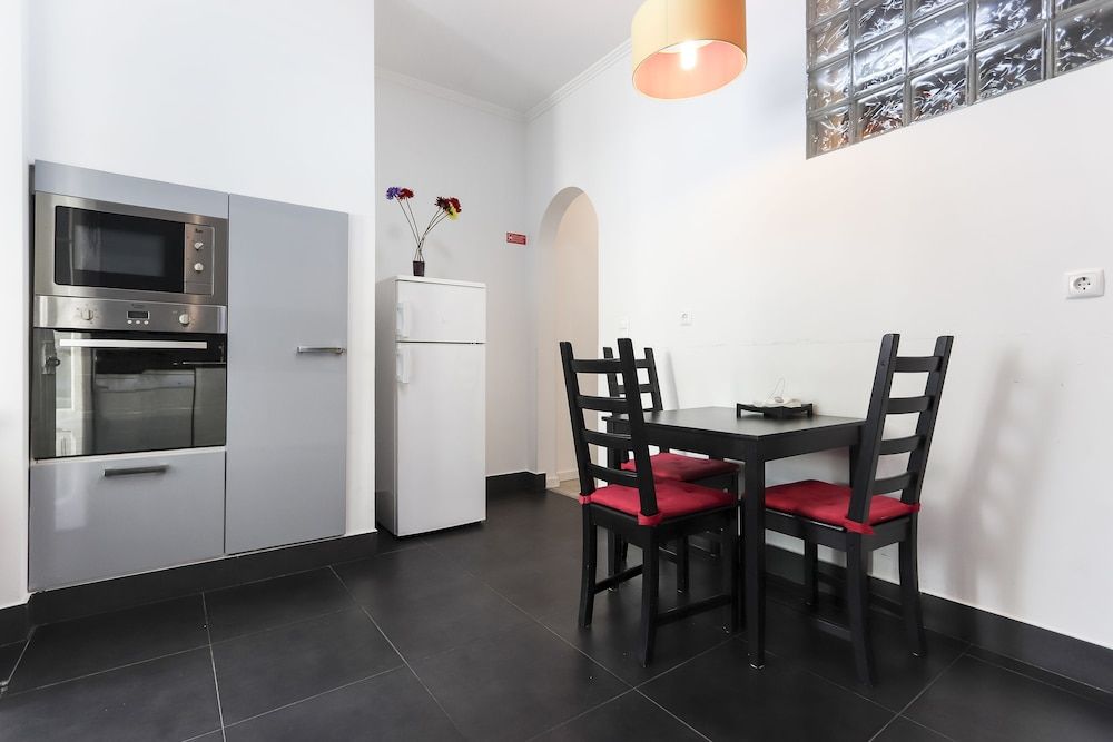 undefined Lisbon Apartments in Anjos 5