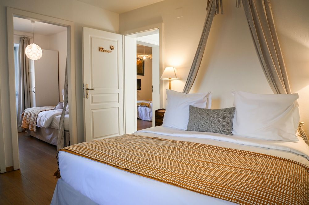 Hameau D'eguisheim Triple Room, Ensuite (Chambre « Flocon ») 2