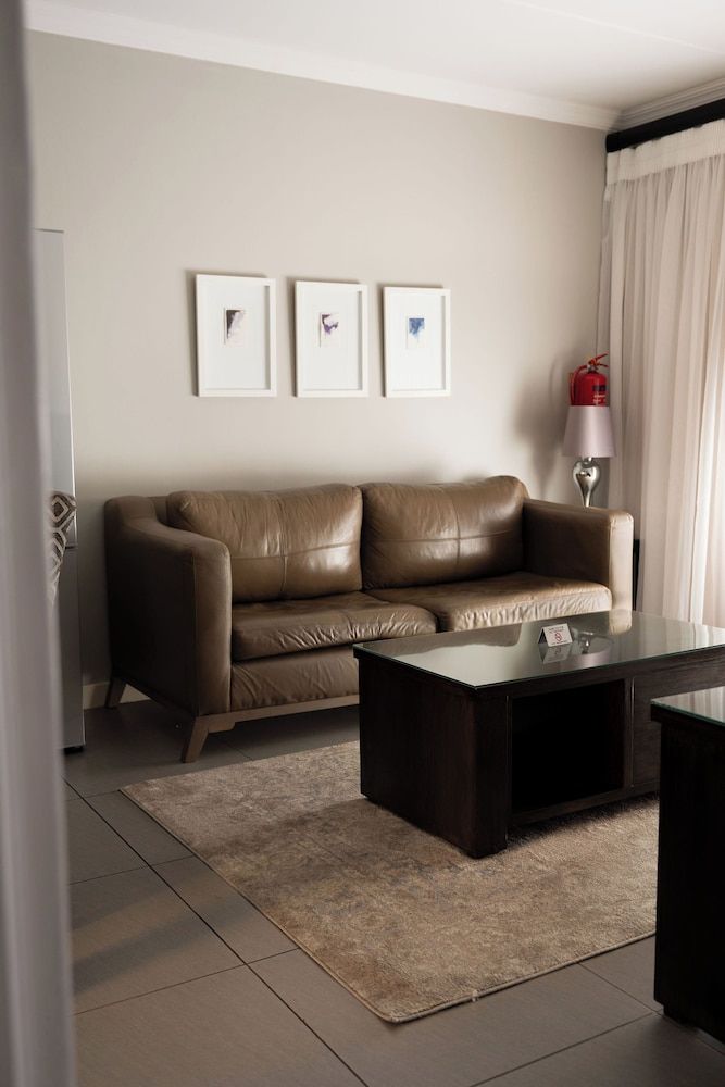 Kyalami Creek Luxury Apartments Standard Apartment, 1 Queen Bed 16