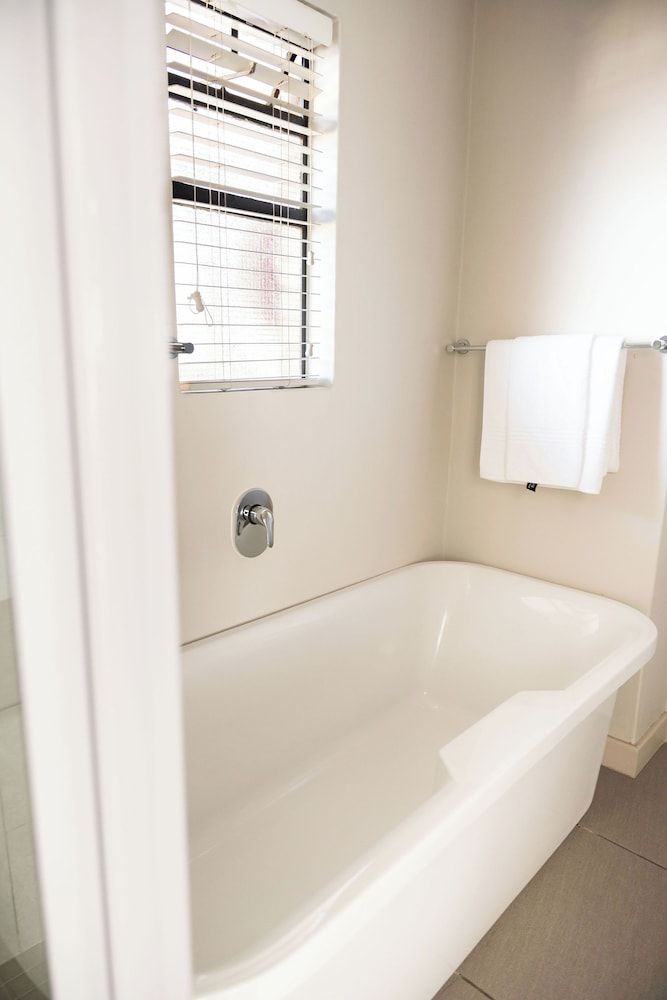 Kyalami Creek Luxury Apartments Deluxe Apartment, 1 King Bed 19