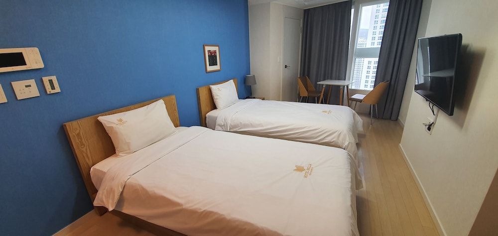 undefined Hotel BELLIA 2