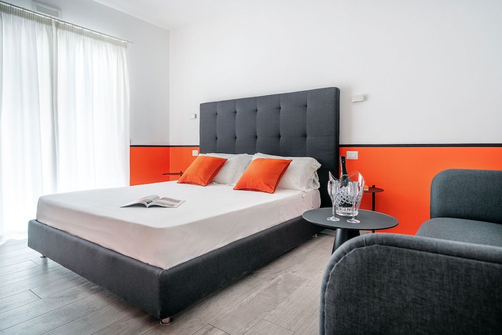 undefined Brand New Apartment with Terrace Solarium & Gym 8