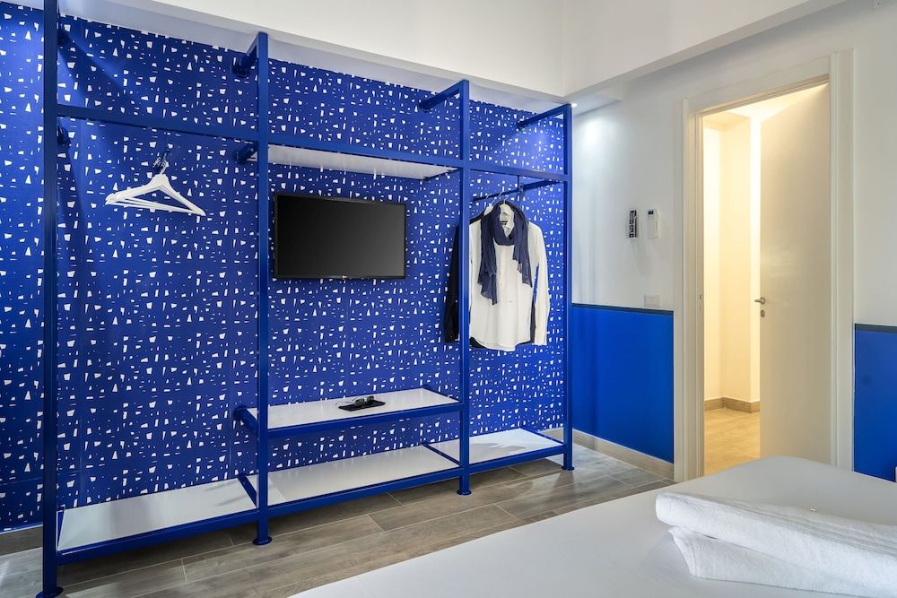 Brand New Apartment with Terrace Solarium & Gym Apartment, 3 Bedrooms 20