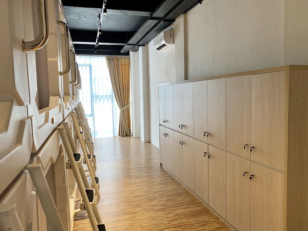 Stay Inn Hostel Jakarta - Adults only Basic Shared Dormitory, Mixed Dorm 10