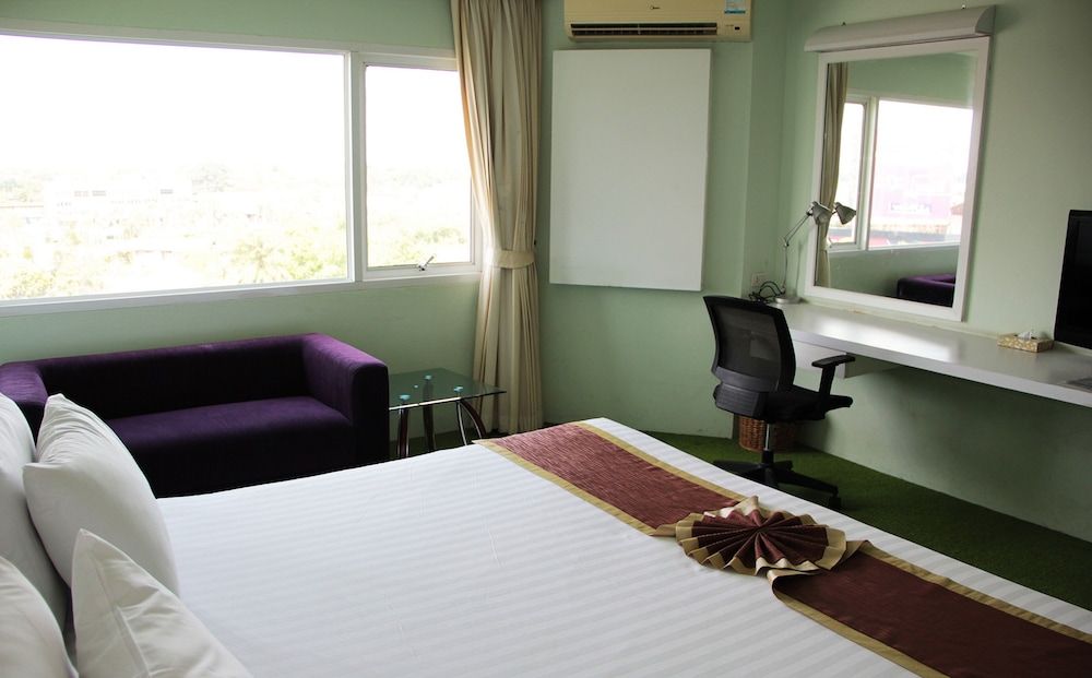 V Verve Service Apartment Hotel Deluxe Double or Twin Room 2