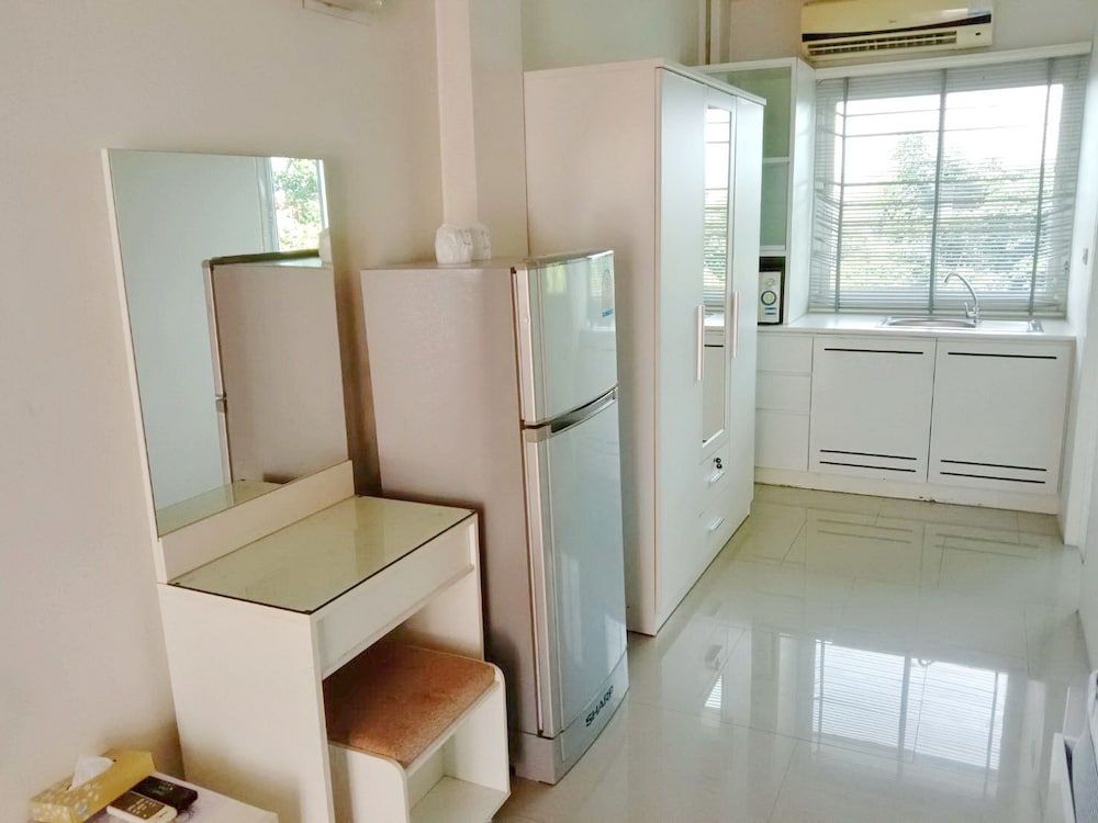 V Verve Service Apartment Hotel Standard Room (No lift) 2