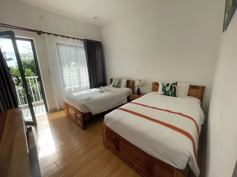 Deluxe Room, Multiple Beds
