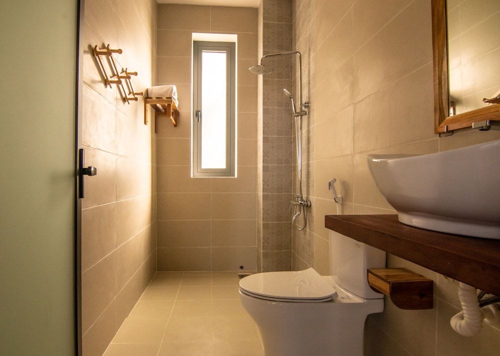 Aurora House Deluxe Double Room 11