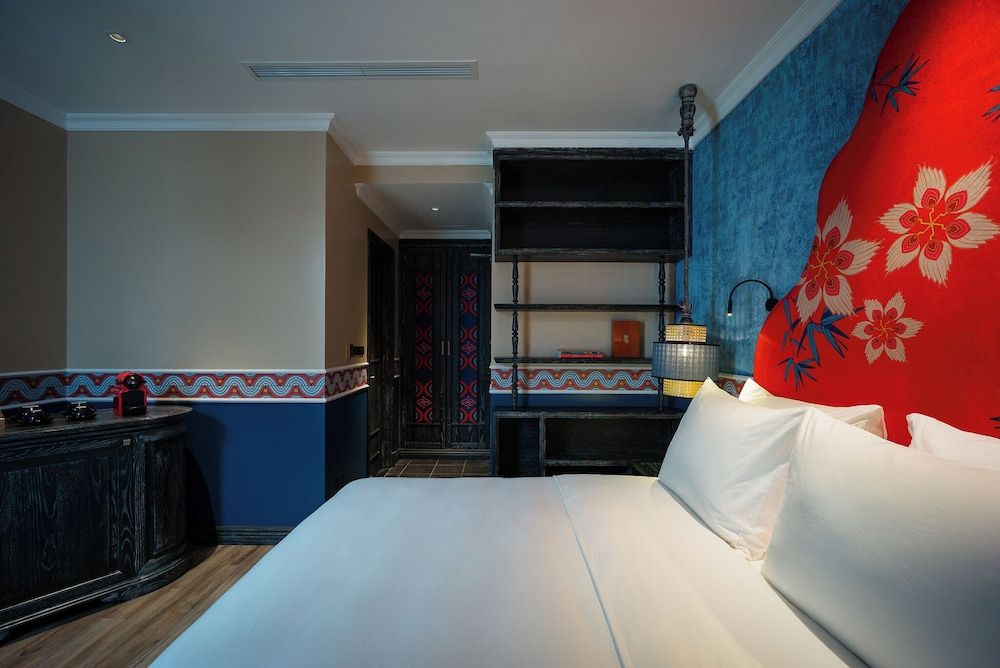 Smarana Hanoi Heritage - Hotel and Retreats Deluxe Double Room, 1 King Bed, Private Bathroom 5