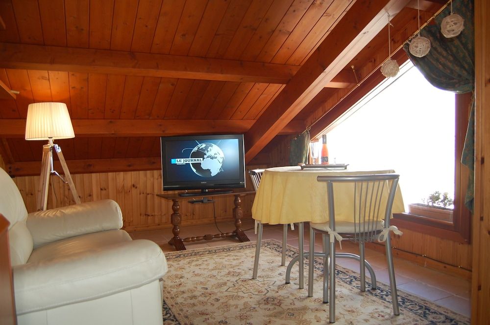 Oasis Golden Lagoon Chalet Panoramic Penthouse, Terrace, Lagoon View 3