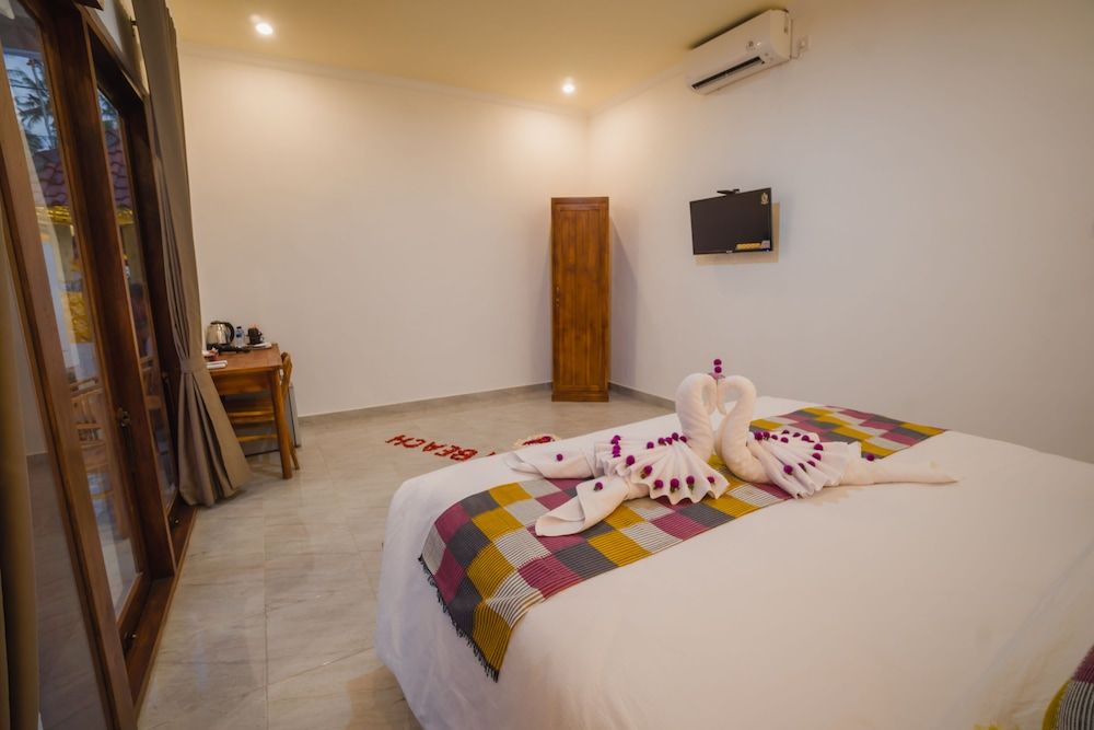 Pi Karya Beach Deluxe Double Room, Sea View 5