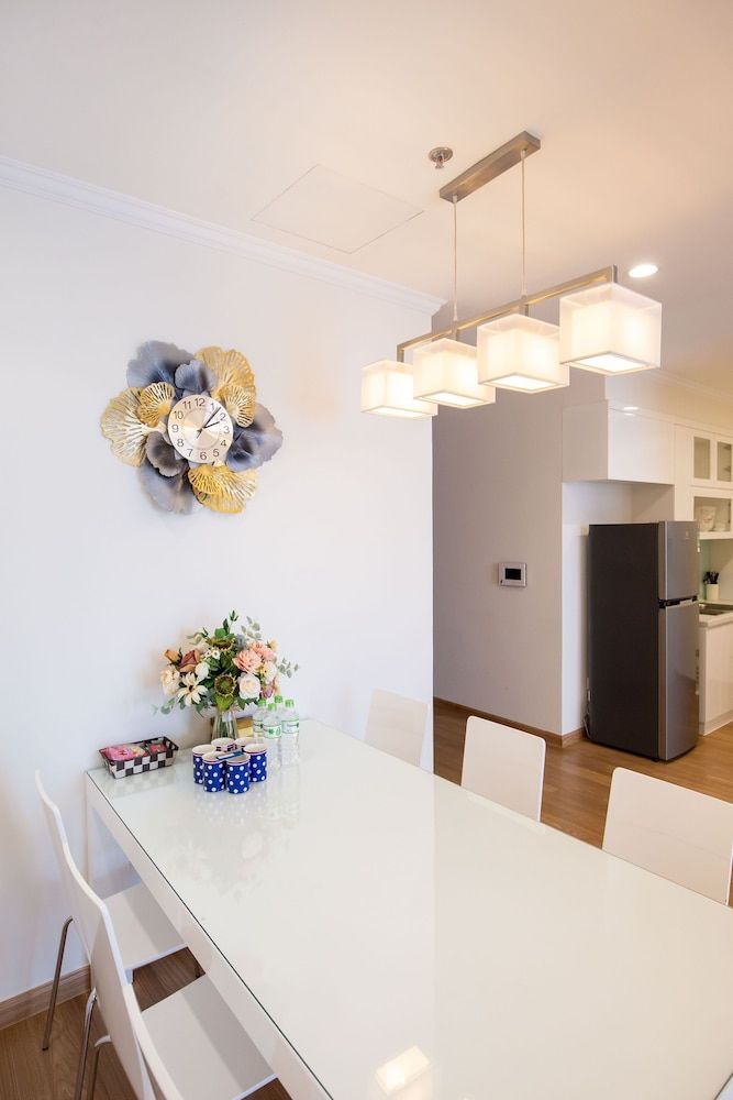 undefined Full House Times City 5