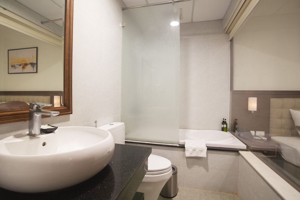 Western Hanoi Boutique Hotel Superior Room 5