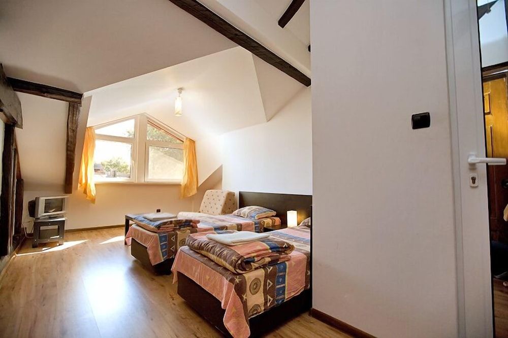 Guest Rooms Plovdiv Double or Twin Room 2