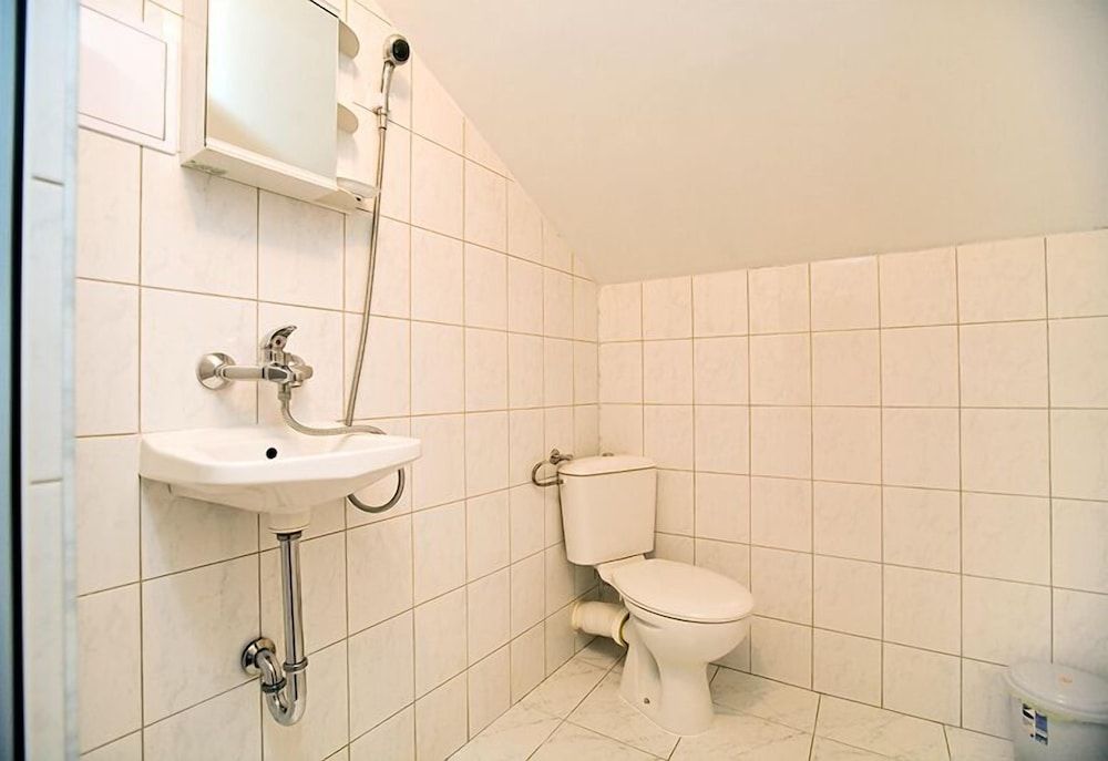 Guest Rooms Plovdiv Double or Twin Room 5