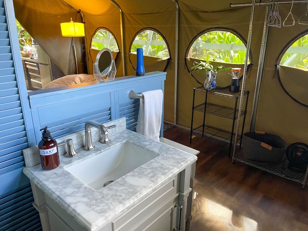 Gingerhill Farm Retreat Jungle Canopy 6