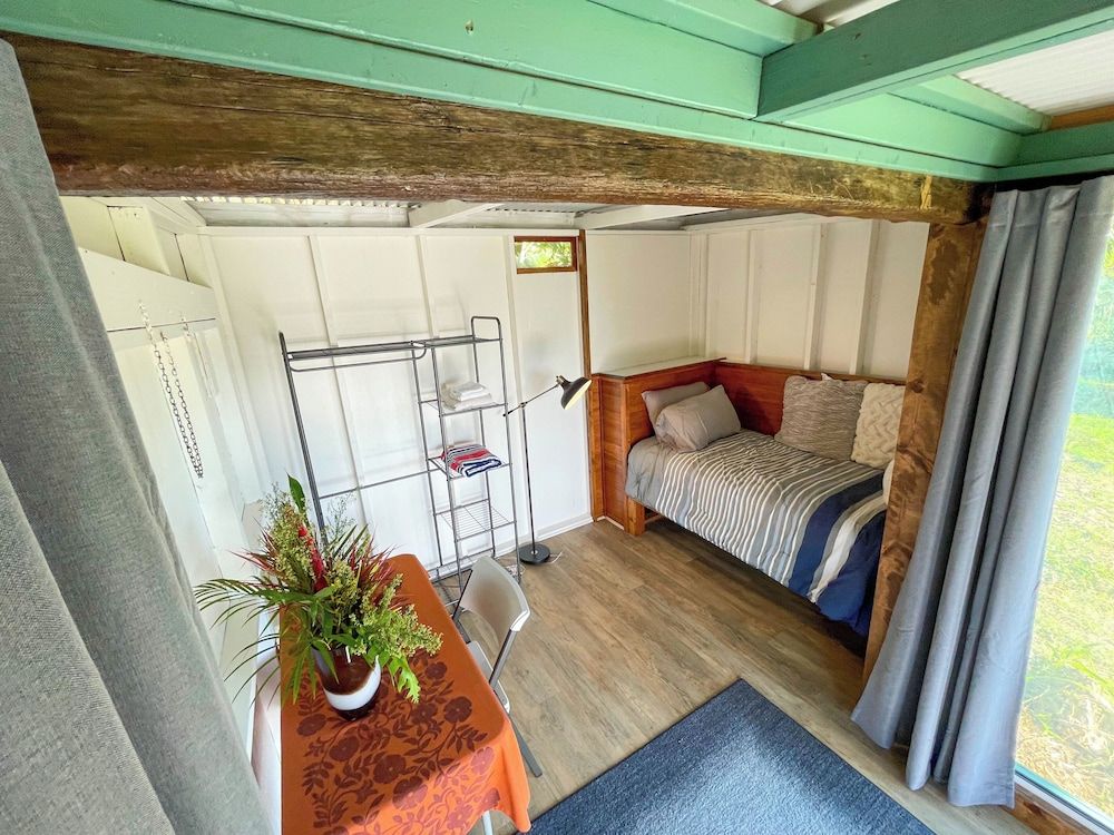 Gingerhill Farm Retreat Pueo Cabin