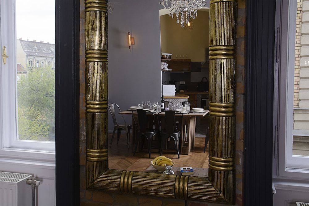 undefined New - Walnuttree Double 12 Person Apartment Central in Budapest - Hungary 10