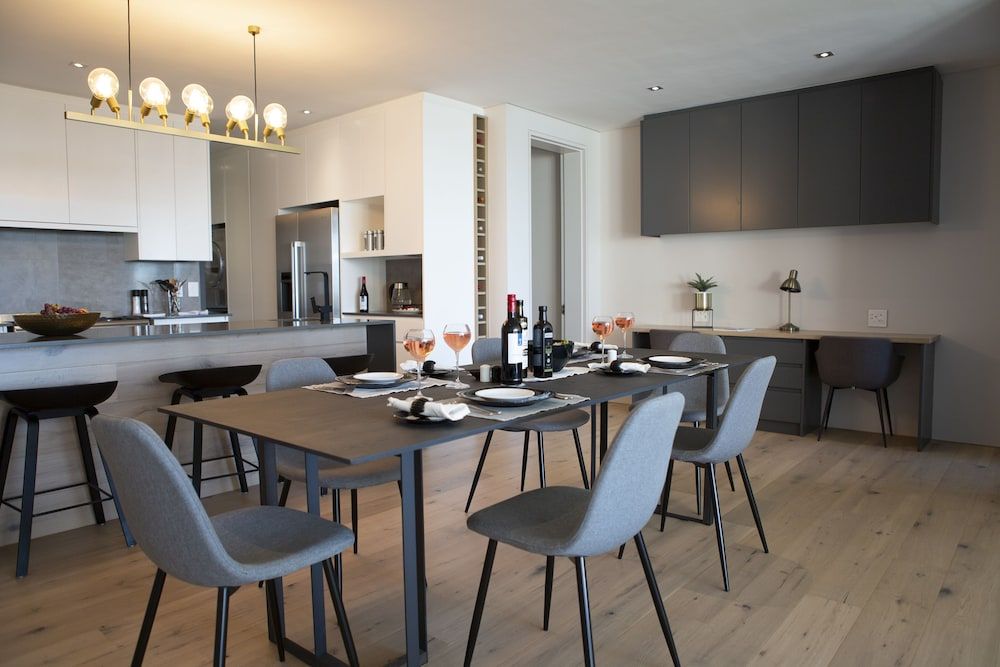 undefined Elements Luxury Suites 10