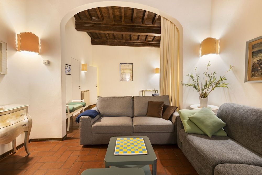 Pitti Studio by Mmega Comfort Studio 11