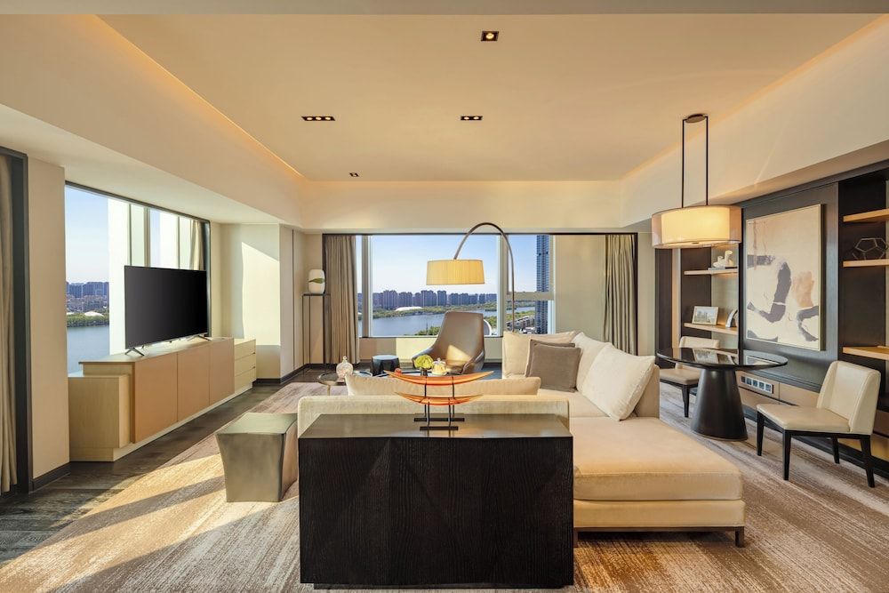 New World Shenyang Hotel Premier Suite 5