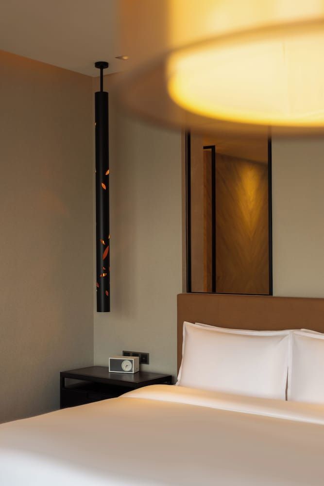 New World Shenyang Hotel Room (Premier) 5