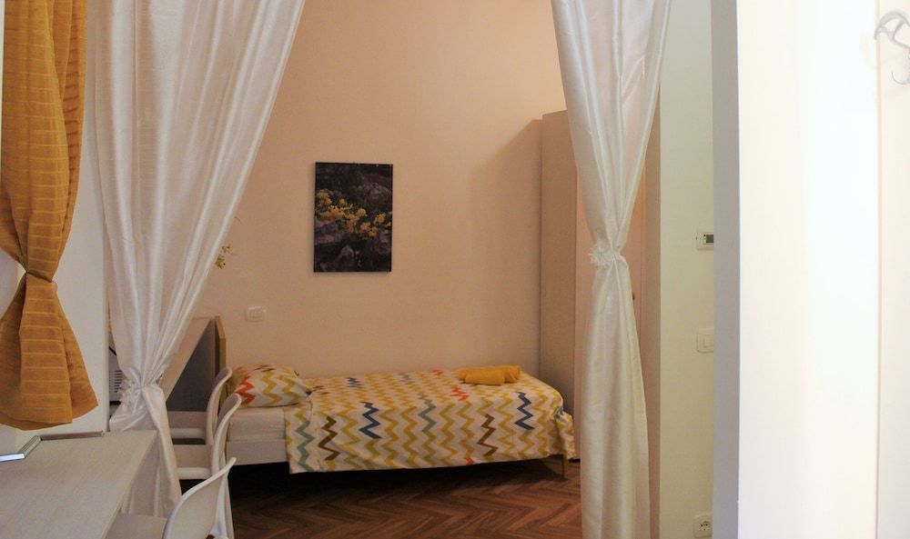 Apartment (Ginestre)
