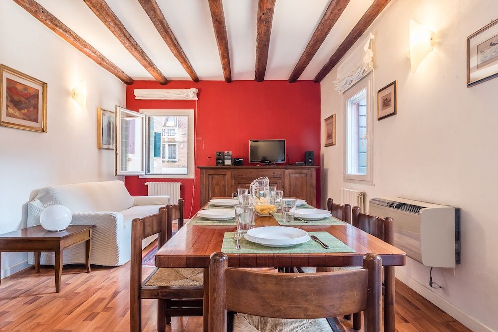 undefined Ca' dei Mori Venetian Atmosphere 10