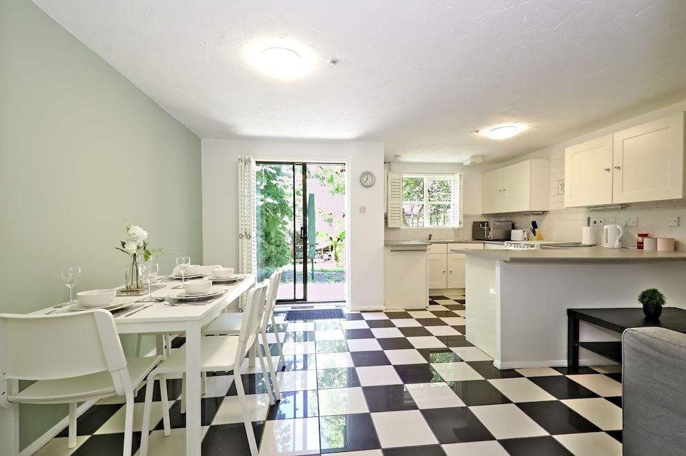 undefined Harlinger Lodge Annexe 5