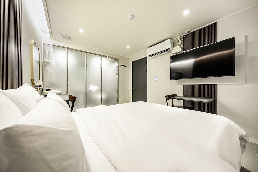 undefined M&Lucky Hotel 10