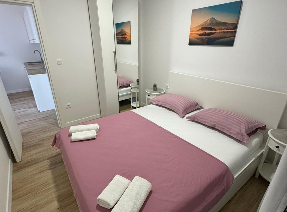 Apartment (Apartment & Rooms Papa - Two Bedroom )