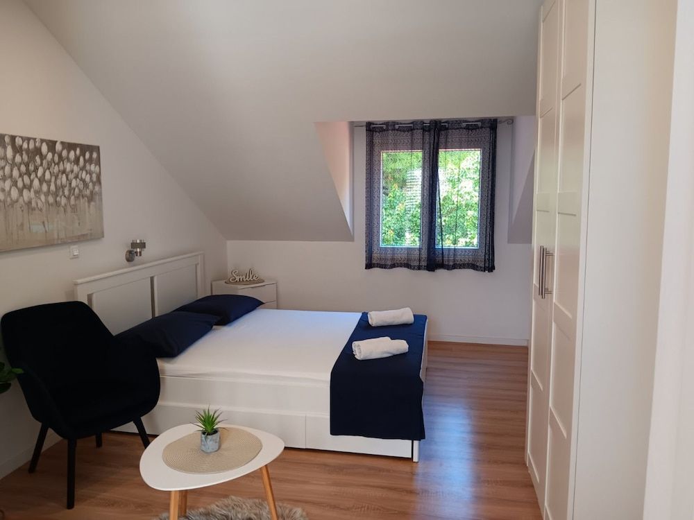 Studio (Apartment & Rooms Papa - Studio Apart)